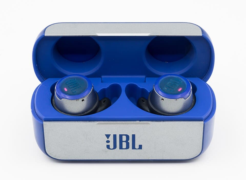 JBL Tune 760NC